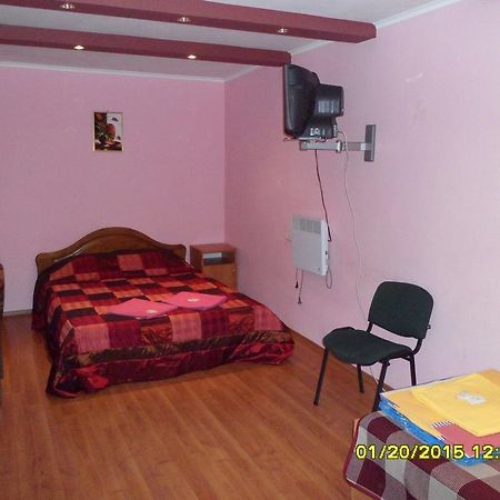 Hotel And Sport Complex Dinamo Dnyipropetrovszk Kültér fotó