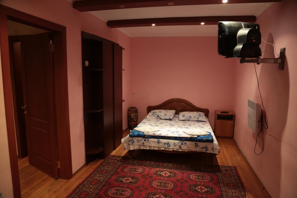 Hotel And Sport Complex Dinamo Dnyipropetrovszk Szoba fotó