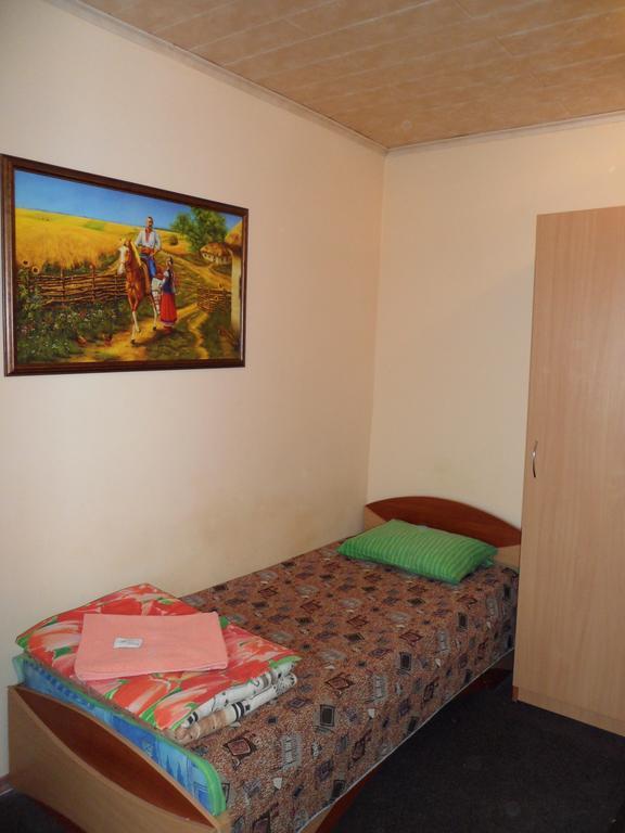 Hotel And Sport Complex Dinamo Dnyipropetrovszk Szoba fotó